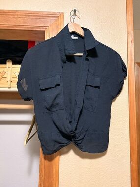 Black Short-Sleeve Twist-Front Blouse